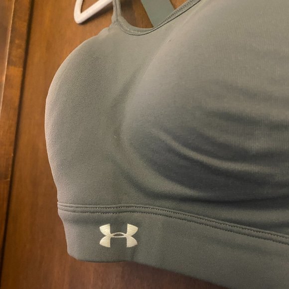 Under Armour Cross Back Strap Sports Bra - Picture 6 of 6